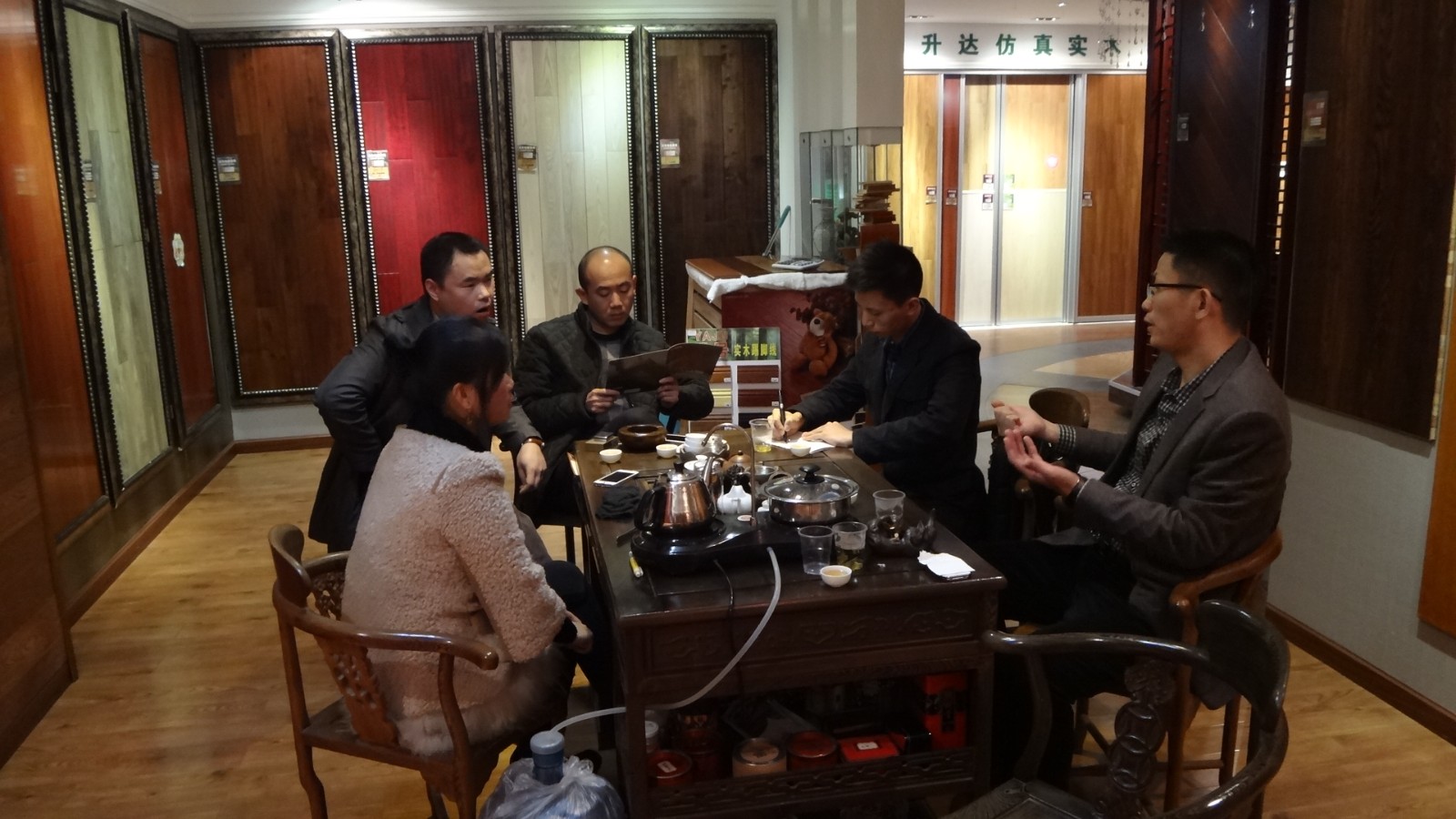 商業地產策劃具體做什么？（商業地產企劃做什么）